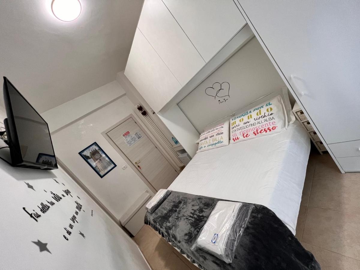 Mare D'Amare Bed & Breakfast Сан Бенедето дел Тронто Екстериор снимка